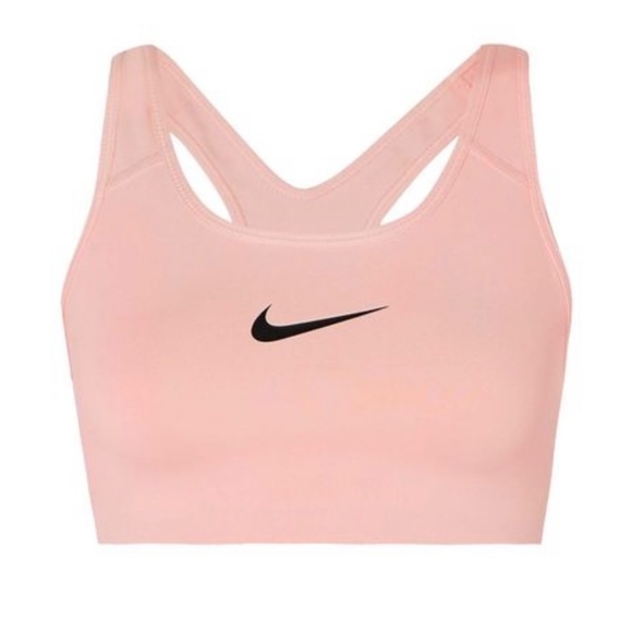 Nike Women's Plus Swoosh Plus Size Sports Bra Size 1X - Picture 1 of 7